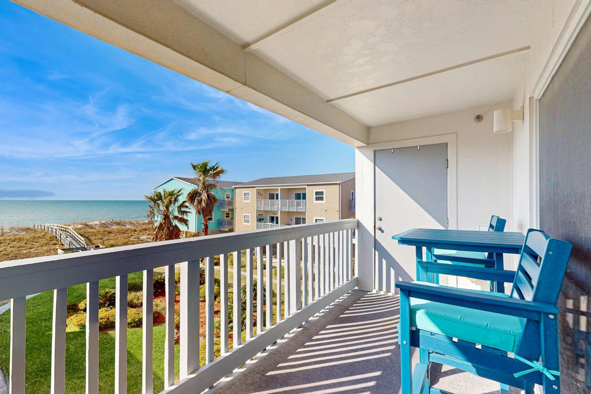 On The Gulf K-2 Apartment Pensacola Beach